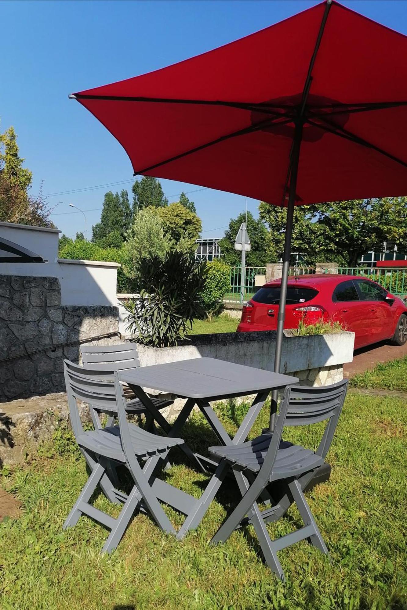 Appartement Cosy Le Lys Vert A 40Mn De Paris Dammarie-les-Lys Luaran gambar